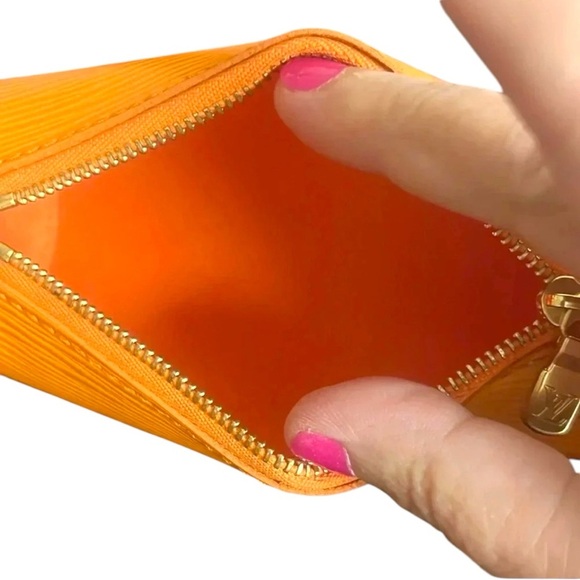 Authentic Louis Vuitton baby Papillion 16328 - Picture 4 of 11